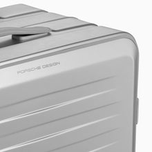 Carica l'immagine nel visualizzatore di Gallery, Porsche Design Roadster Aluminum Trolley M - STANGA Pelletteria
