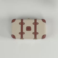 Carica e avvia il video nel visualizzatore di galleria, Bric's Bellagio Legacy Bag BB608370 Borsa Rigida Piccola Cream
