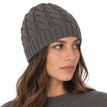 Carica l'immagine nel visualizzatore di Gallery, Riviera Berretto In Cashmere Treccia Senza Risvolto Gris2 - STANGA Pelletteria
