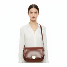 Carica l'immagine nel visualizzatore di Gallery, The Bridge Crossbody Marrone - STANGA Pelletteria
