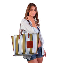 Carica l'immagine nel visualizzatore di Gallery, The Bridge Luna Beach Bag Riga Multi - Marrone - STANGA Pelletteria
