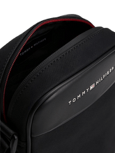 Carica l&#39;immagine nel visualizzatore di Gallery, Tommy Hilfiger Borsa Reporter Con Sezioni Tramate e Tracolla Black - STANGA Pelletteria
