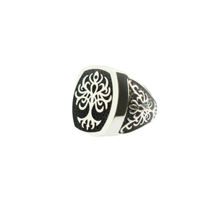 Anello "forma squadrata grande” in argento 925 e smalto nero - STANGA Pelletteria