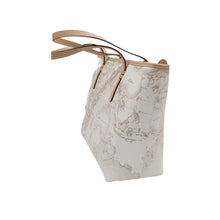 Carica l&#39;immagine nel visualizzatore di Gallery, Borsa Alviero Martini 1^Classe shopping grande Geo White D007 - STANGA Pelletteria
