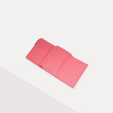Carica l&#39;immagine nel visualizzatore di Gallery, Coccinelle Portafoglio Metallic Hyper Pink - STANGA Pelletteria
