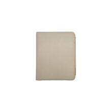 Carica l&#39;immagine nel visualizzatore di Gallery, Porta iPad Furla - STANGA Pelletteria
