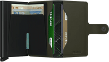 Carica l&#39;immagine nel visualizzatore di Gallery, Secrid Miniwallet Stitch Linea Lime - STANGA Pelletteria
